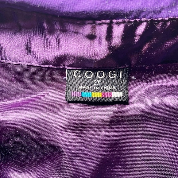COOGI Y2K Purple Button Down Shirt with Notched Collar and Cuffed Sleeves - Picture 8 of 13